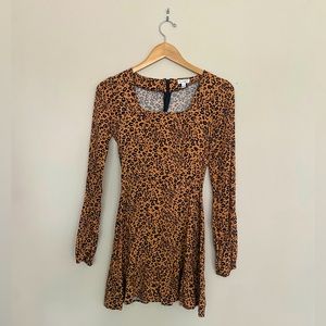Cheetah print square neck dress! From Von Maur. Size S. True to size.
